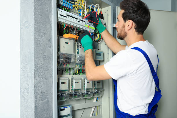 Best Local Electrician Companies  in Mechanicville, NY